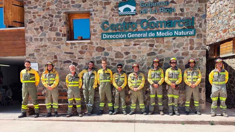 Los bomberos forestales riojanos recuerdan al compañero fallecido en Zamora