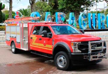 Bomberos de Saraguro adquieren moderno carro de bomberos