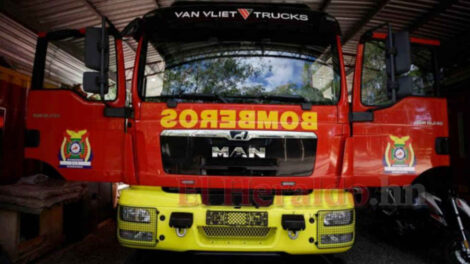A revisión camiones sobrevalorados de Bomberos por averías