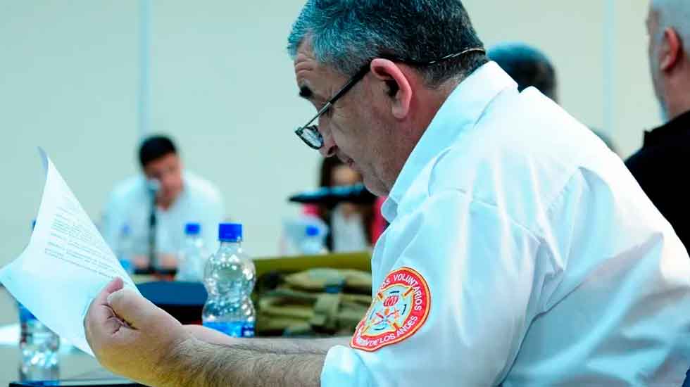 Bomberos Voluntarios buscan avanzar en una nueva ley