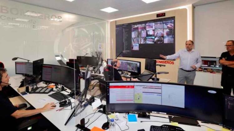 Nuevo centro de comunicaciones de Bomberos de Zaragoza