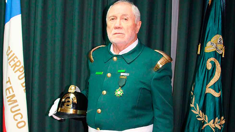 Falleció el destacado bombero honorario Héctor Basualto Bustamante