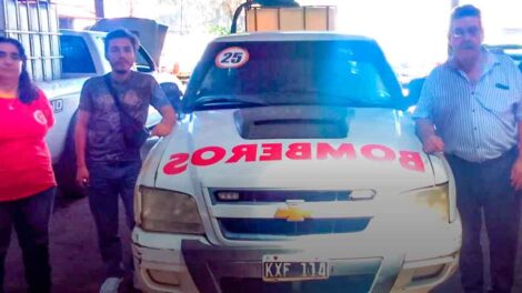 Bomberos de San Cosme recibieron un móvil de ataque rápido
