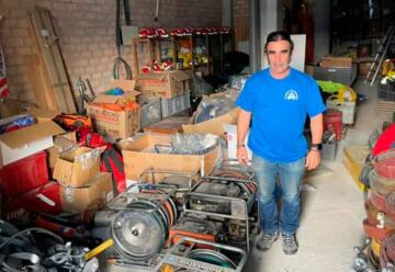 Bomberos dona equipamiento y material de trabajo a Ucrania y Perú