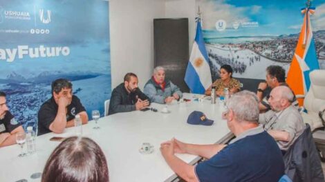 Acuerdan objetivos entre Bomberos y Municipio de Ushuaia