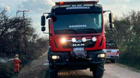 La Municipalidad repuso material perdido por bomberos en incendio