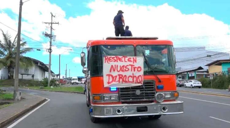 Chiriquí: Bomberos continúan con acciones de protesta