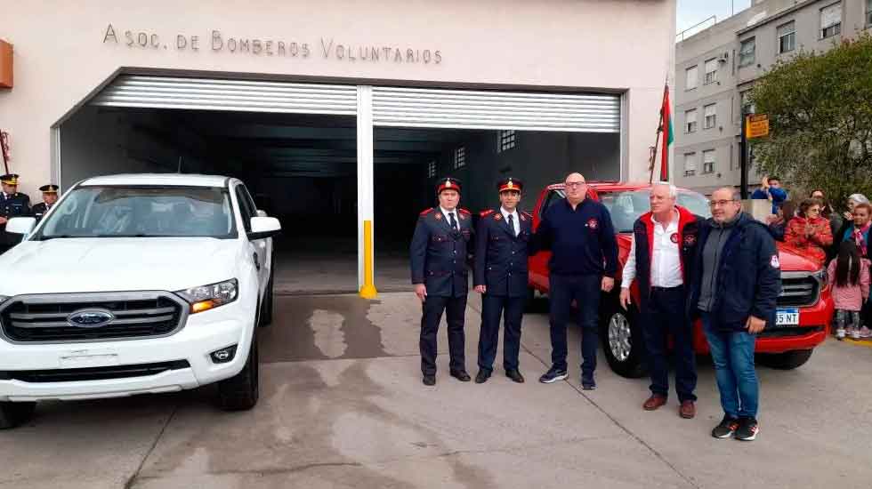 Bomberos de Balcarce presentaron dos nuevas unidades