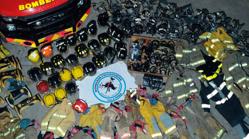 Bomberos de Villa María recibieron importante donación desde Canadá