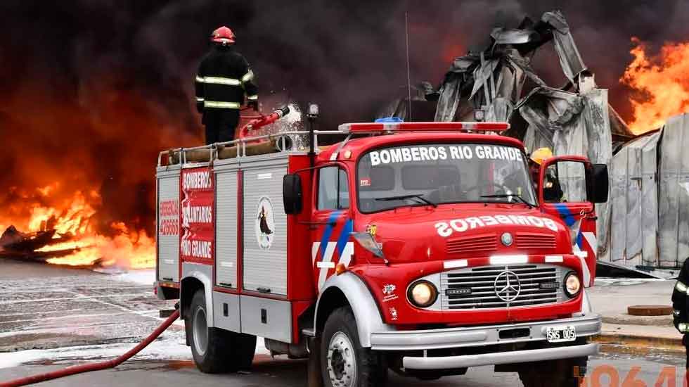 Bomberos voluntarios sufren la perdida de cuarteleros