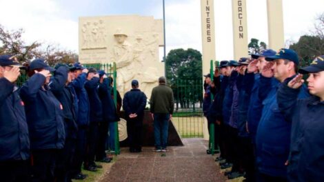 Bomberos voluntarios Olavarría celebraron su día