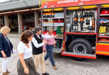 Bomberos de A Coruña incorpora un nuevo vehículo especializado