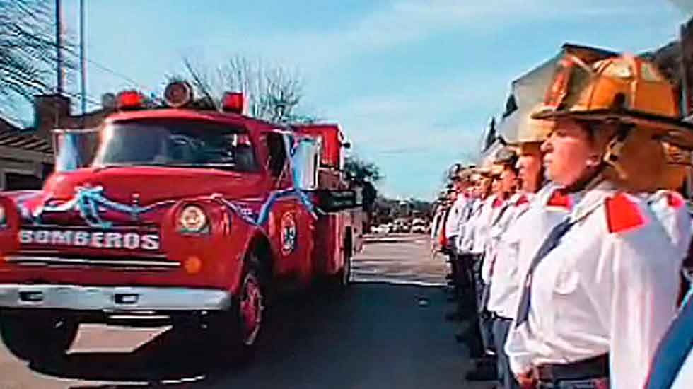 Los Bomberos Voluntarios de Colón celebraron su 50° aniversario