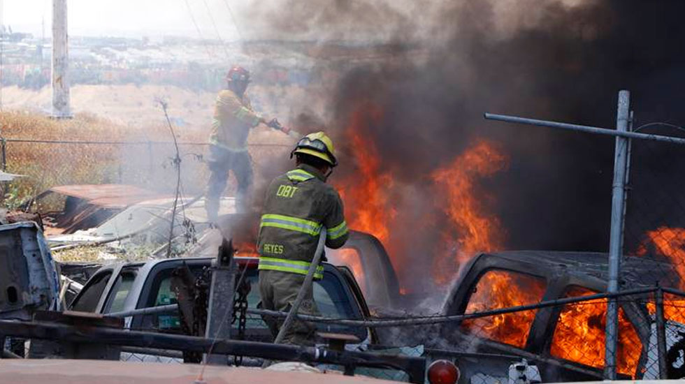 Bomberos Tijuana enfrenta déficit del 50% en personal y estaciones
