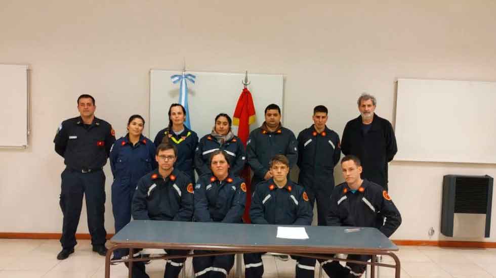 Bomberos Voluntarios incorporó seis nuevos aspirantes
