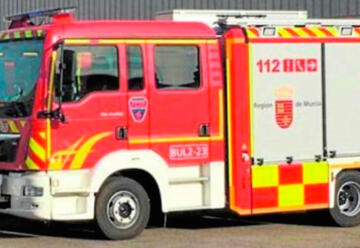 Los bomberos del Ayuntamiento de Murcia estrenan nueva equipación