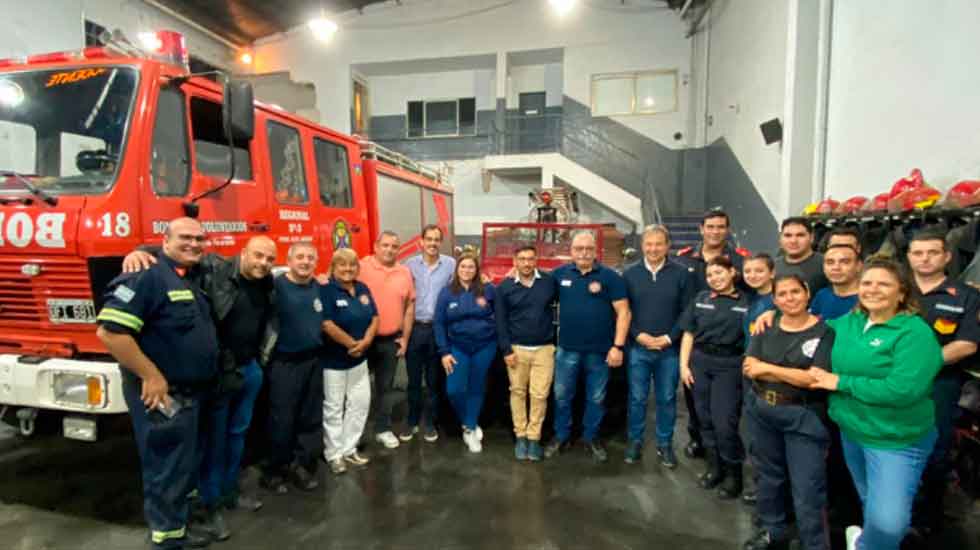 Los Bomberos Voluntarios de Glew suman equipamiento
