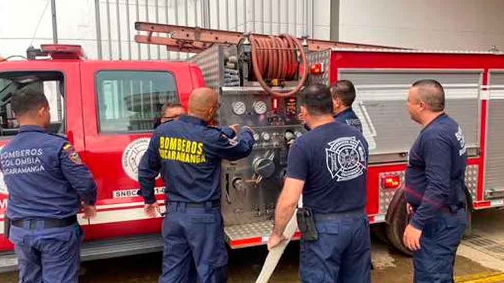 Bomberos de Bucaramanga se declararon en paro indefinido