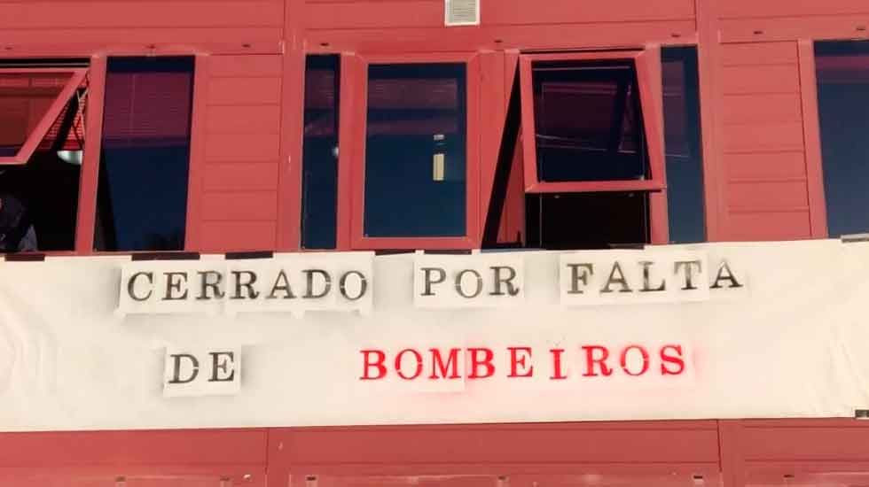 Cierran los parques de Bomberos de Vilagarcía y Ribadumia