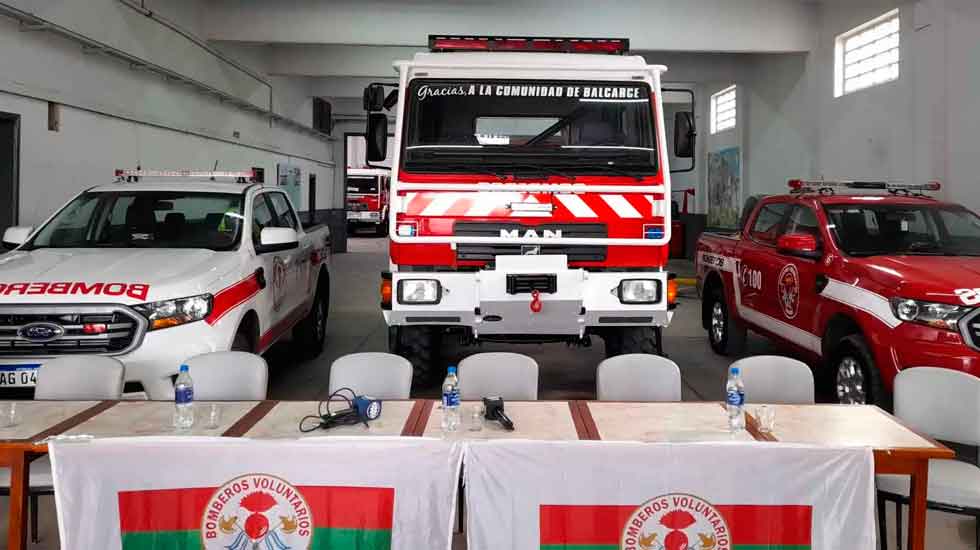 Bomberos de Balcarce presentaron la nueva unidad de incendios forestales