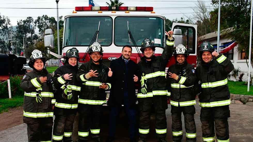 La Brigada de Bomberos de Artificio cuentan con nuevo carro bomba