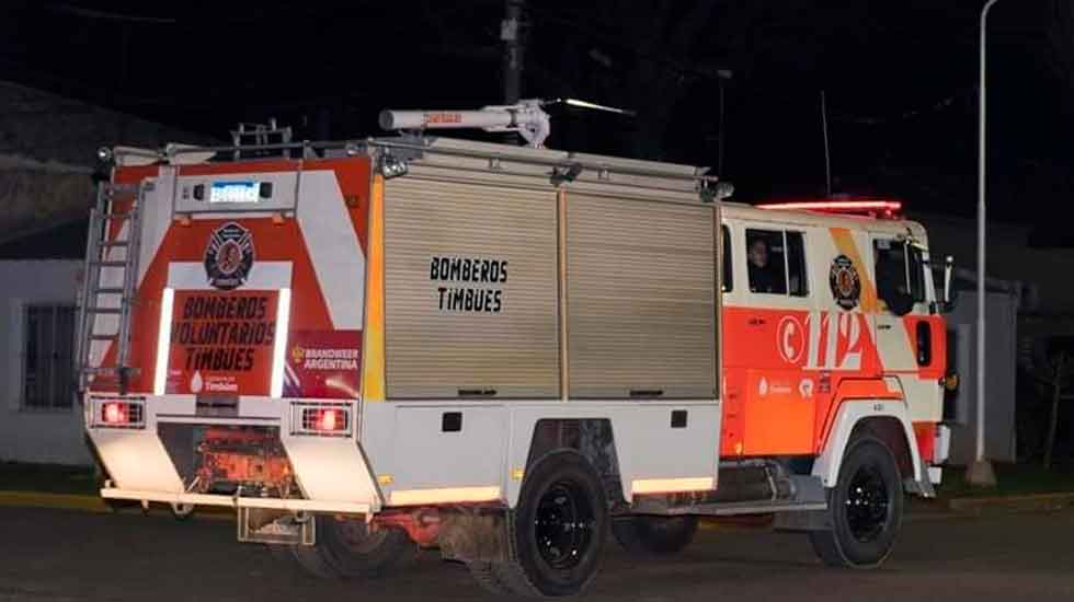 Primer autobomba para los Bomberos Voluntarios de Timbúes