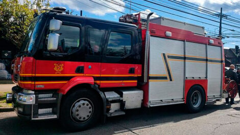 Colisión entre carro de Bomberos y camioneta en Osorno