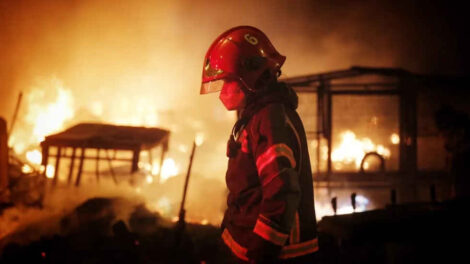 Proyecto de ley propone otorgar bono para bomberos