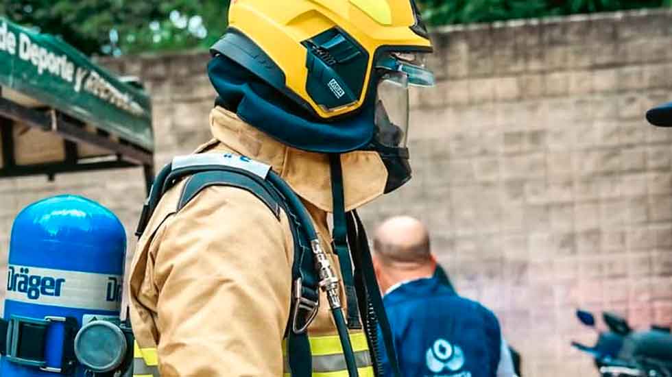 Bomberos de Cartagena ya cuentan con nuevos trajes