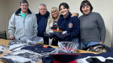 Nuevos trajes de galas para el personal de Bomberos de Olavarría