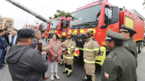 Bomberos de la Región de Coquimbo reciben nuevos carros