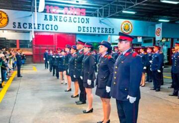 Bomberos Voluntarios de Quilmes celebraron sus 112 años de servicio