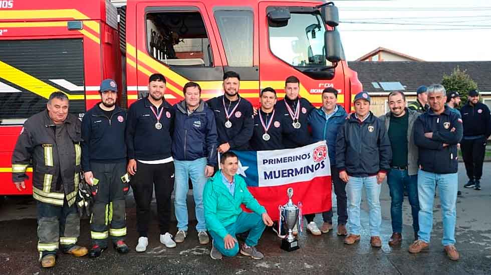Bomberos de Los Muermos fueron segundos en competencia americana