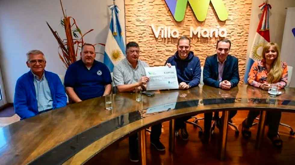 Bomberos recibió una donación de más de tres millones de pesos