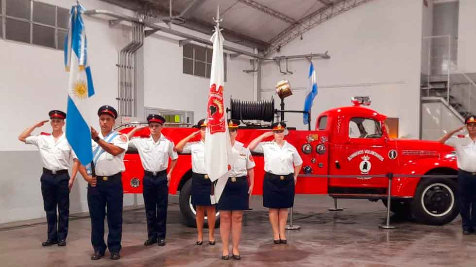 Se entregaron ascensos y distinciones a Bomberos Voluntarios