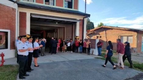 Bomberos Voluntarios de El Hoyo cumplió 35 años