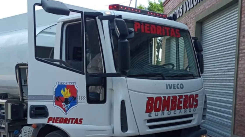 Los Bomberos Voluntarios de Piedritas Refuerzan su Flota 