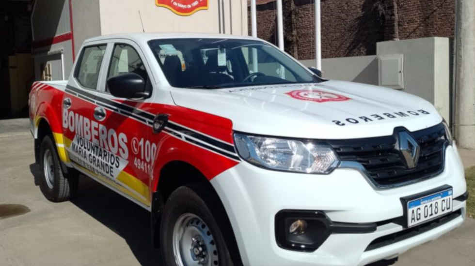 Bomberos de María Grande sumo una nueva unidad