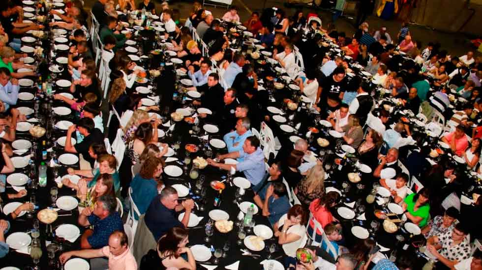 Cena de fin de año en Bomberos Voluntarios de Olavarría