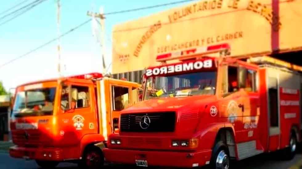 Bomberos del barrio El Carmen celebra sus 35 años