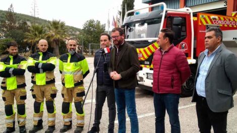 Nuevo vehículo pesado para bomberos de Priego