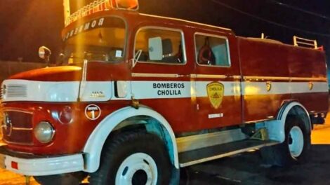 Agreden y amenazan a bomberos cuando se dirigían a sofocar un incendio