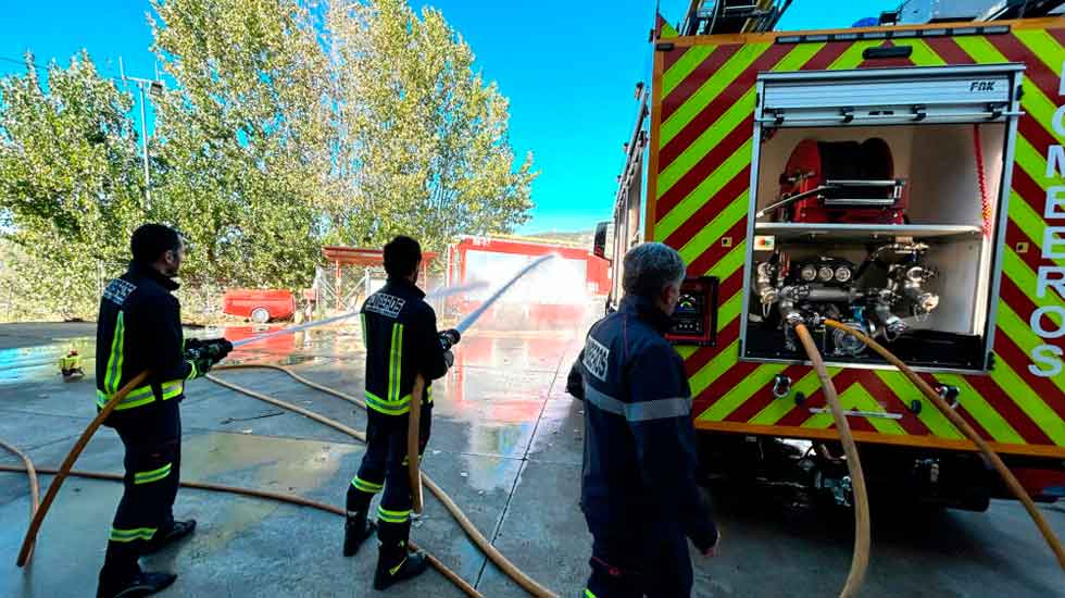 El Consorcio de Bomberos de Córdoba ya cuenta con una nueva Autobomba