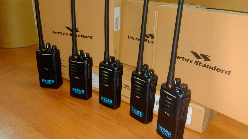 Bomberos recibió importante donación en equipamiento de comunicaciones