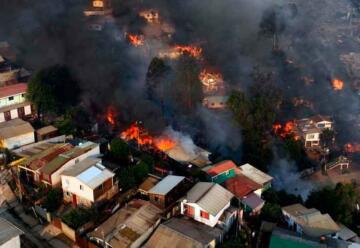 Ya son 122 los muertos por los incendios forestales en Chile