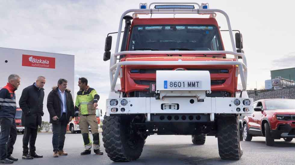 Los bomberos incorporan sus dos primeros vehículos 100% eléctricos