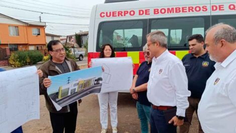 Trabajan en el traslado de Compañía de Bomberos a la Villa El Sendero