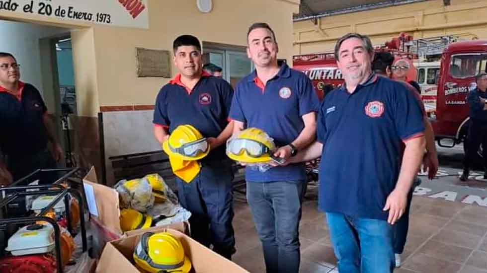 Bomberos Voluntarios de Las Termas recibieron donaciones