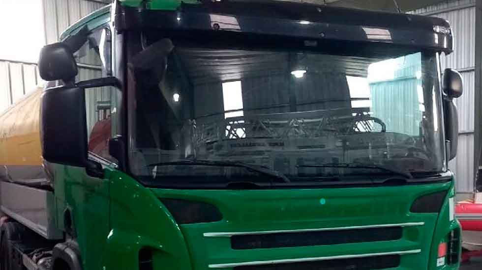 Bomberos Voluntarios de Arrecifes compró un nuevo camión cisterna