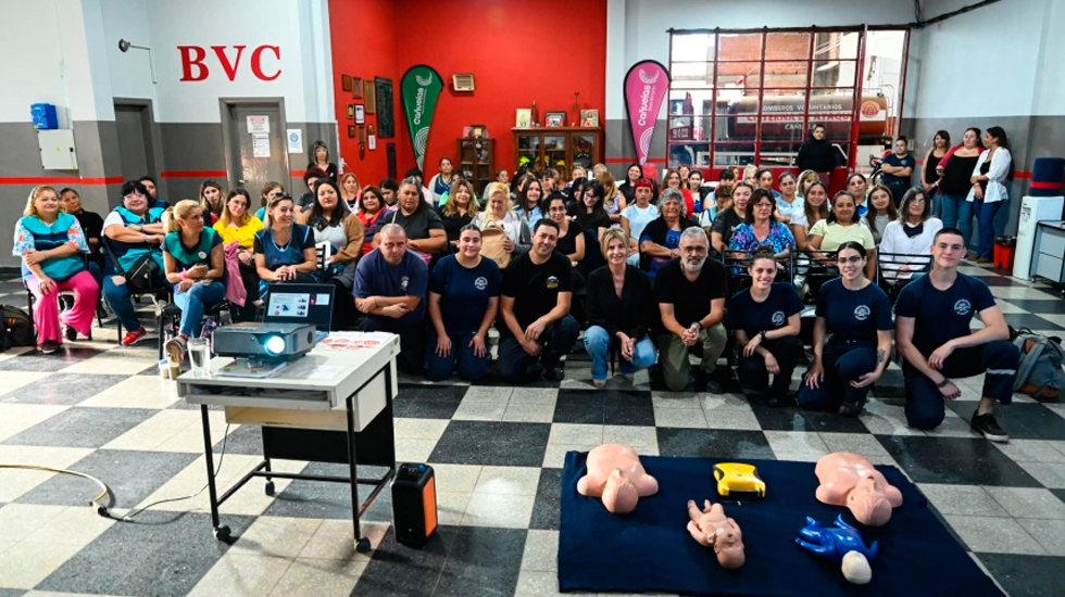 Cursos de RCP y de primeros auxilios en el cuartel de Bomberos